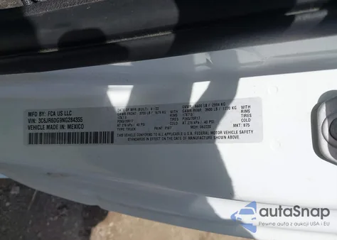 2022 Ram 1500 Classic Tradesman 4X2 8' Box from USA, damaged, VIN 3C6JR6DG9NG284355